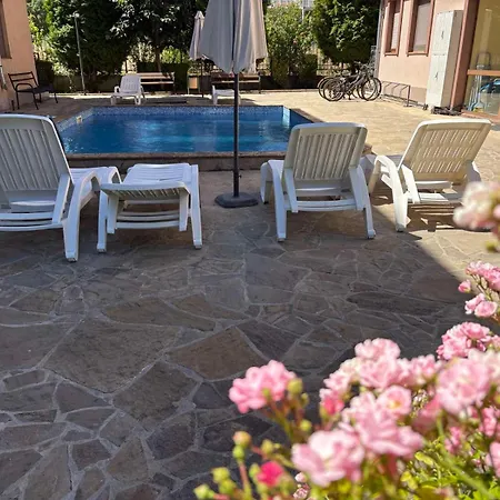 Blue Summer Elitonia - Seaside Ravda Daire *